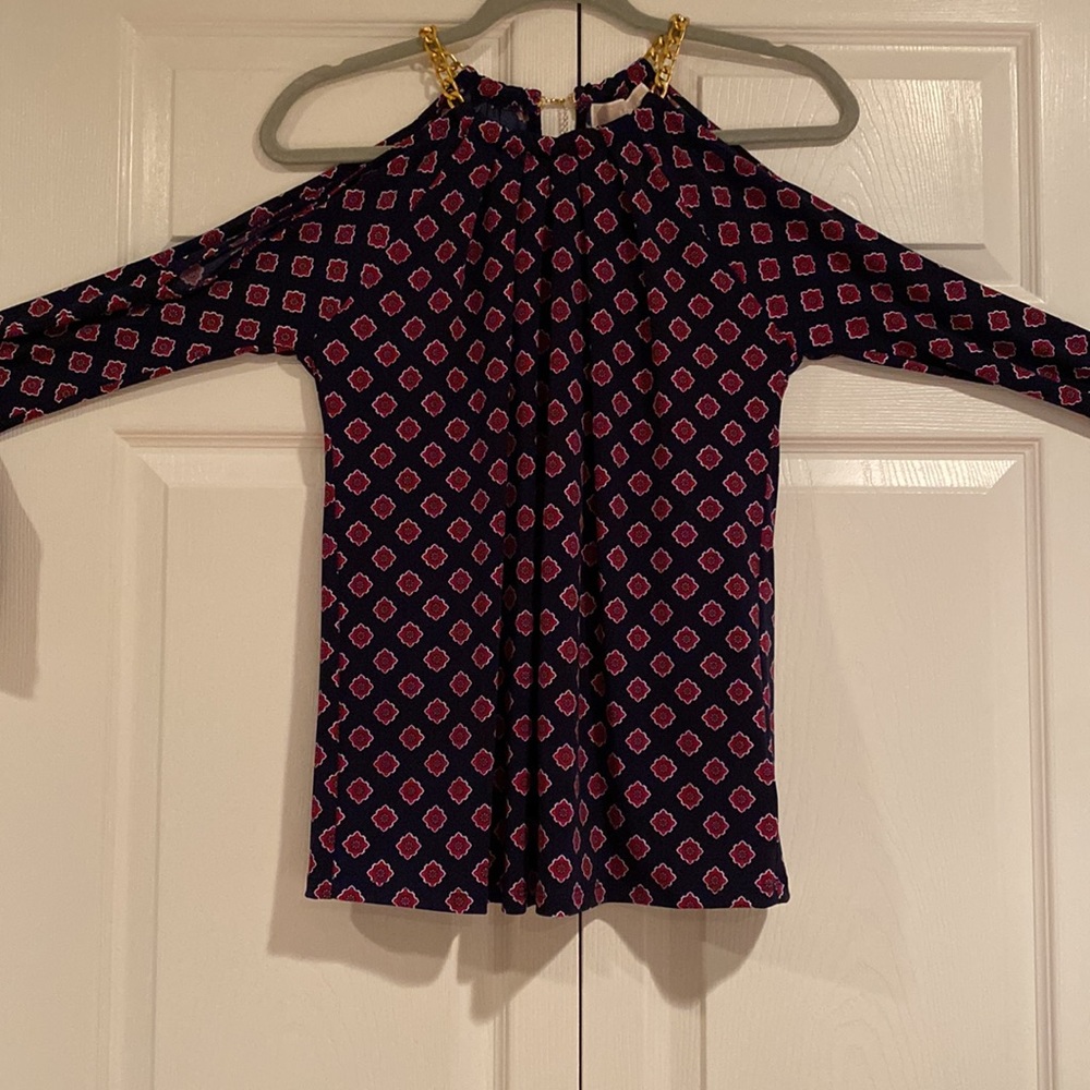 NWT! Michael Kors Cold Shoulder Chain Neck Long Sleeve Blouse, Size XS